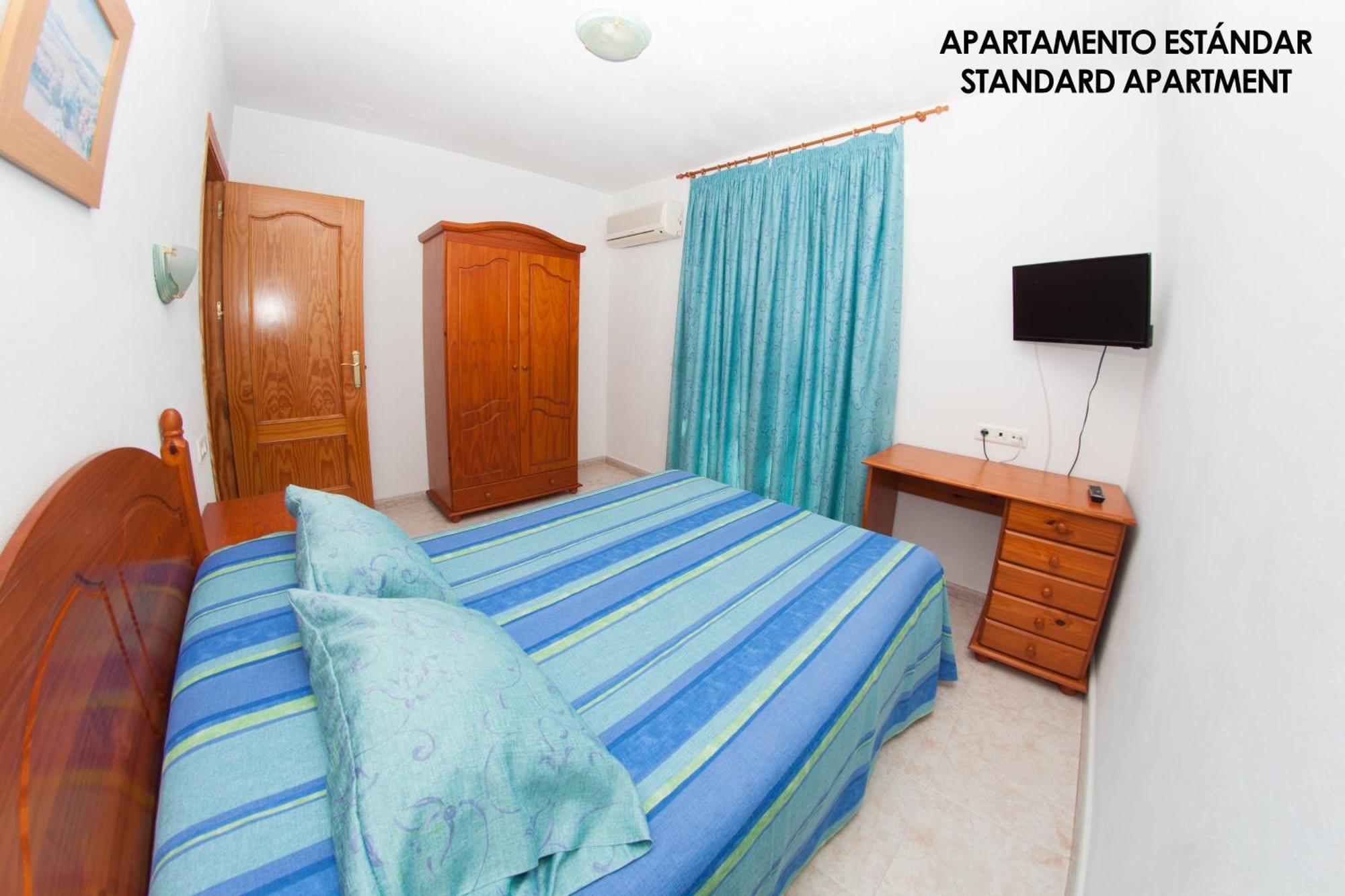 Apartamentos Rurales Santos Benajarafe Chambre photo