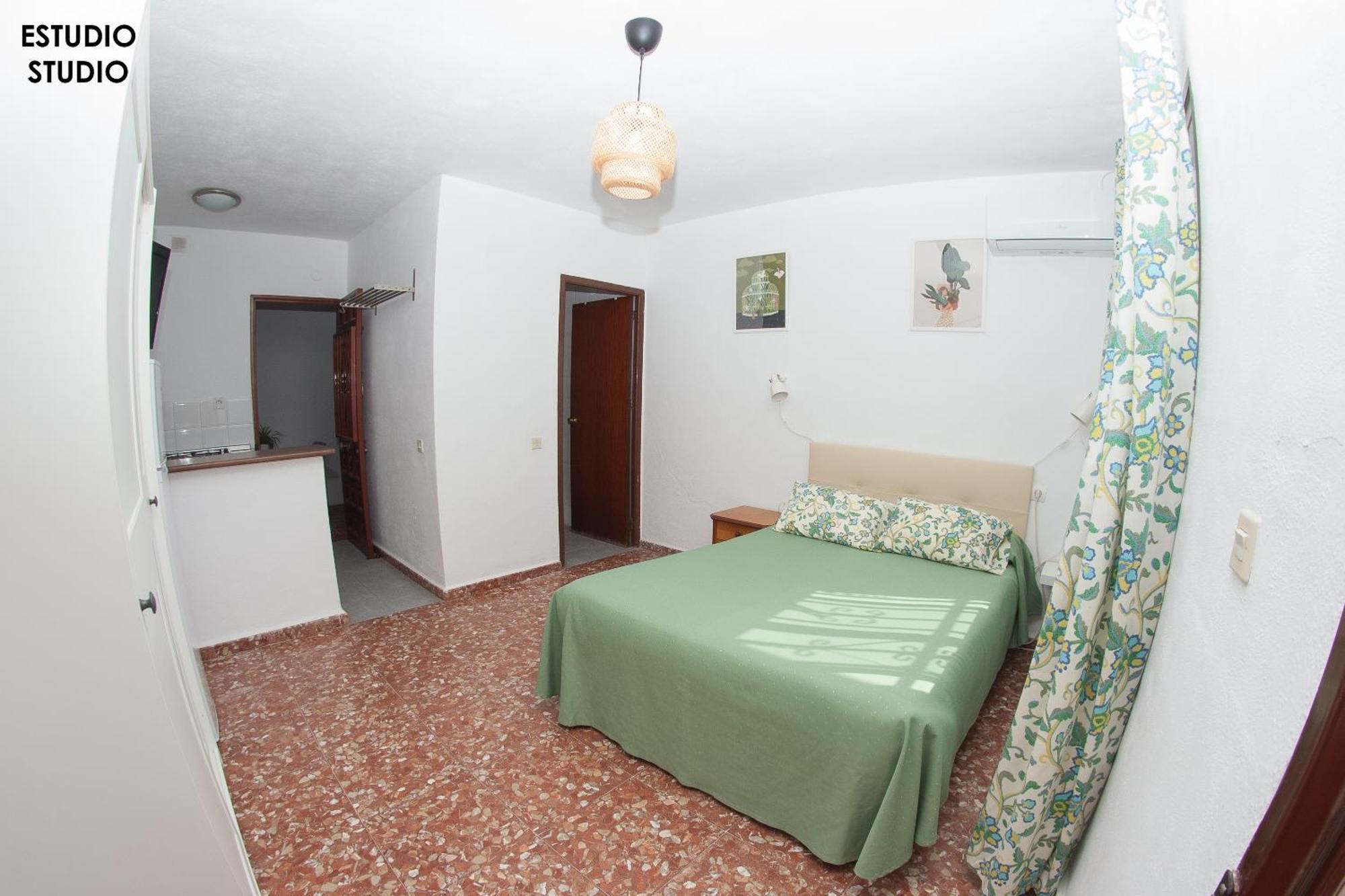 Apartamentos Rurales Santos Benajarafe Chambre photo
