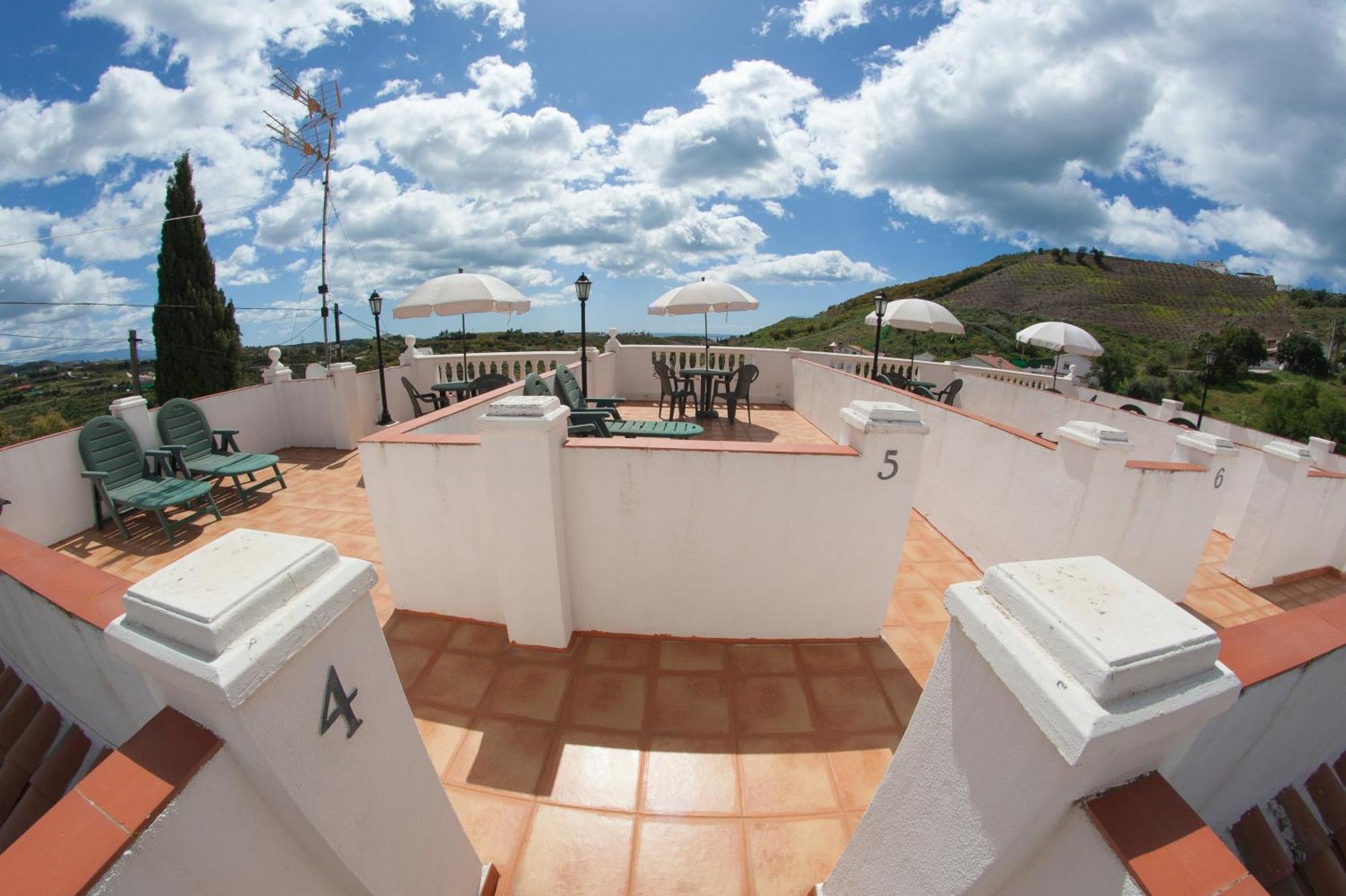 Apartamentos Rurales Santos Benajarafe Extérieur photo