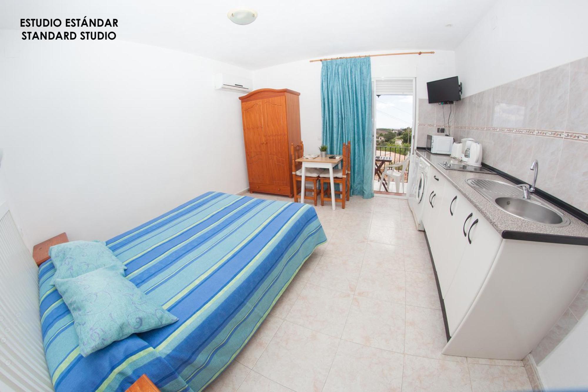 Apartamentos Rurales Santos Benajarafe Extérieur photo