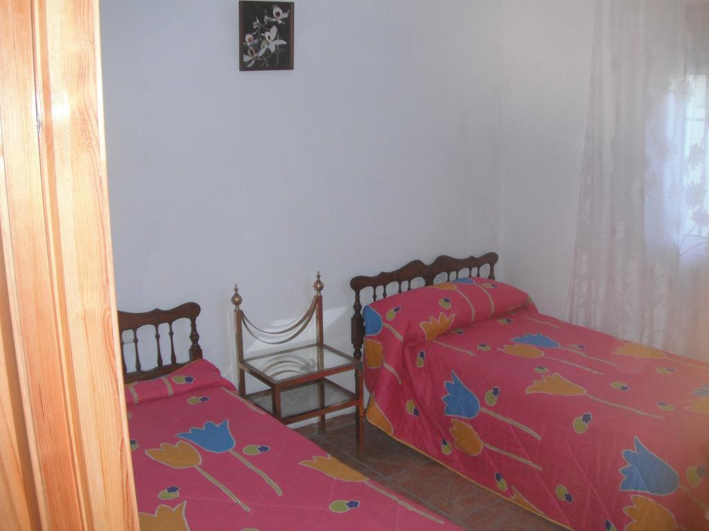 Apartamentos Rurales Santos Benajarafe Chambre photo