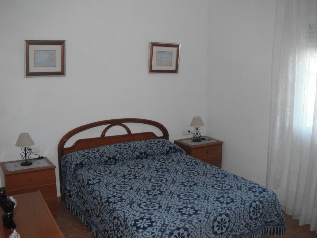 Apartamentos Rurales Santos Benajarafe Chambre photo